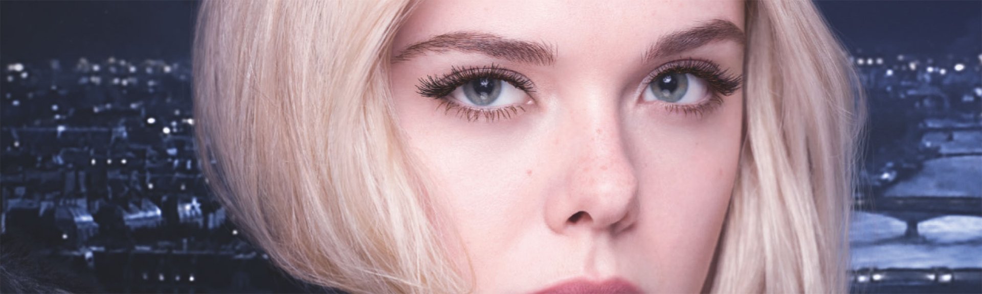 Con una máscara de pestañas marrón de la talla de Lash Paradise Moonlight de L’Oréal Paris conseguirás una mirada supernatural pero cargada de volumen. ¡Pásate al marrón como Elle Fanning!